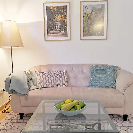 Διαμέρισμα Hillside With Ac & Heating In Grande Maison Βουδαπέστη