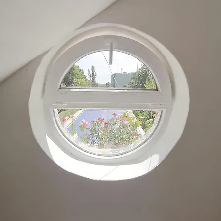 Hillside With Ac & Heating In Grande Maison Lejlighed