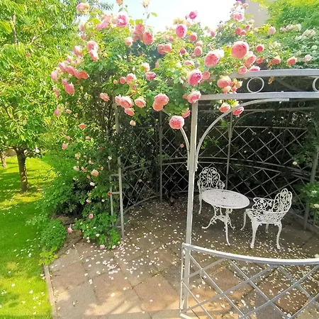 Hillside With Ac & Heating In Grande Maison Διαμέρισμα