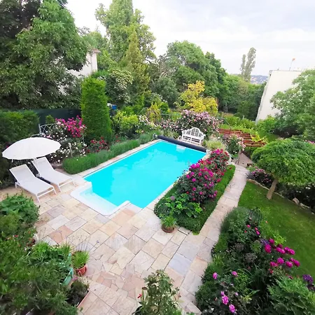 Hillside With Ac & Heating In Grande Maison *