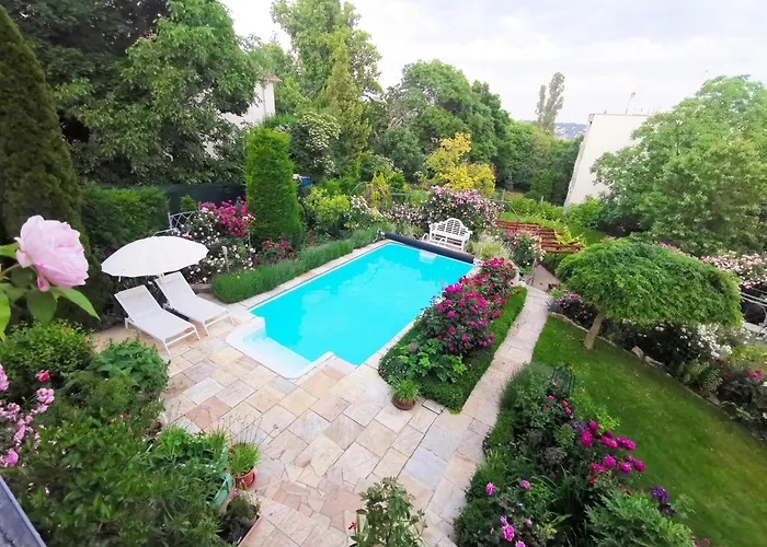 Hillside With Ac & Heating In Grande Maison *